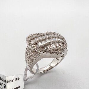 925 Sterling Sliver Moissanite Heart Elevated Ring, 3.48ctw VVS Stones with Bagu